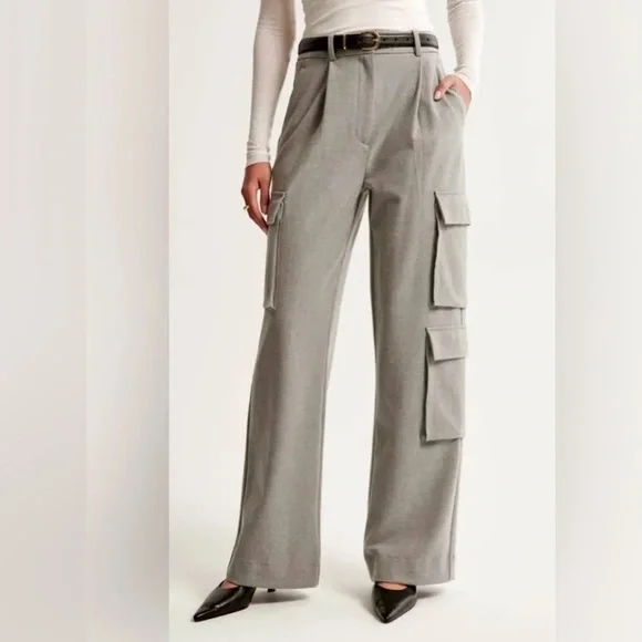 Abercrombie & Fitch brushed suiting tailored cargo wide leg pants, size 28 or 6 - Picture 4 of 4